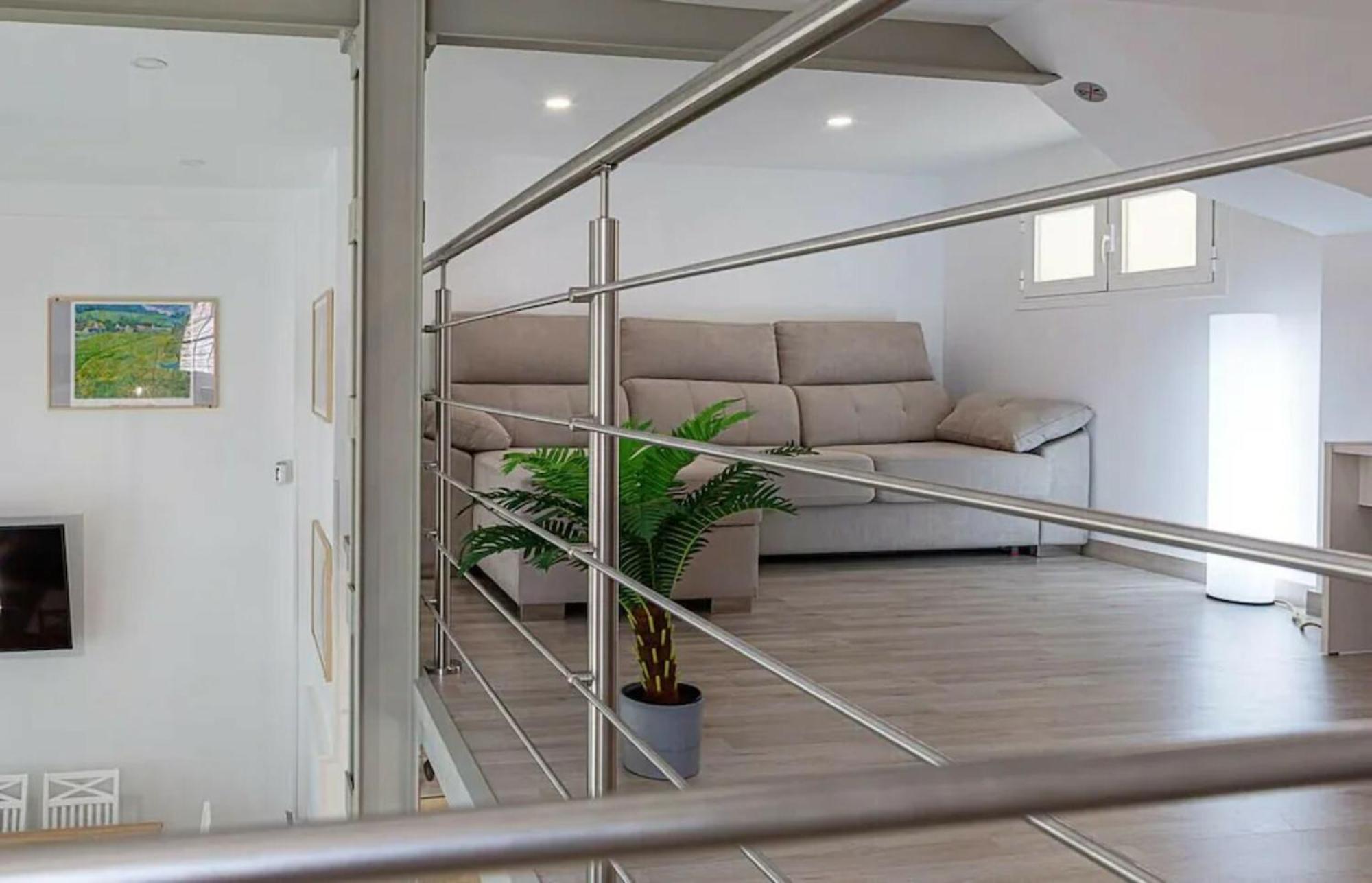 מדריד 2Bedroom Duplex In Hortaleza Near Metro מראה חיצוני תמונה