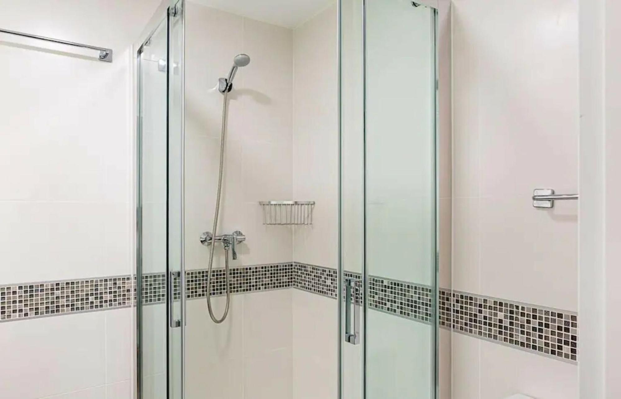 מדריד 2Bedroom Duplex In Hortaleza Near Metro מראה חיצוני תמונה